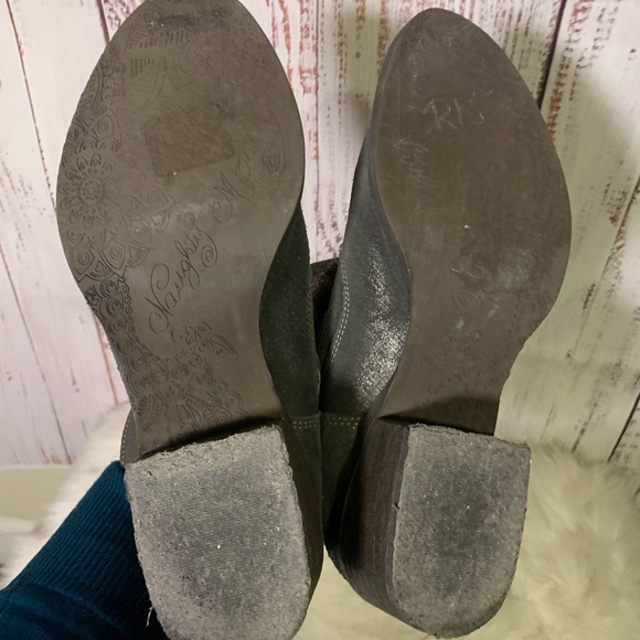 Pewter “Metalicah” Distressed Leather Boots  { Naughty Monkey } - Picture 7 of 9
